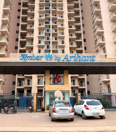 offering-2-3-4-bedroom-apartments-and-penthouses-in-sector-137-big-1