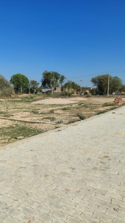 plots-available-for-sale-near-agriculture-market-big-0