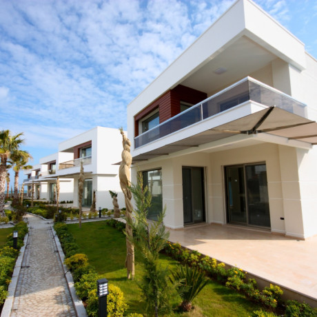 kothi-for-sale-g2-big-0